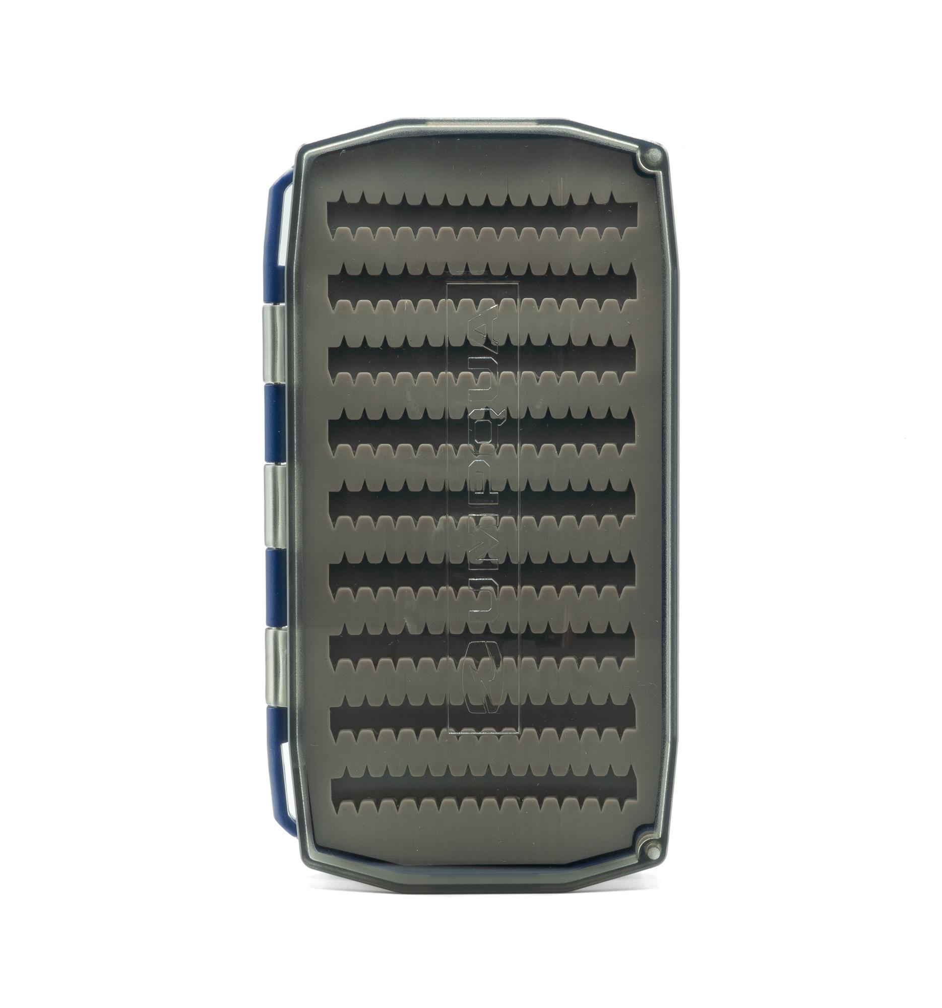 Umpqua UPG Silicone Essential Fly Box Blue Closed