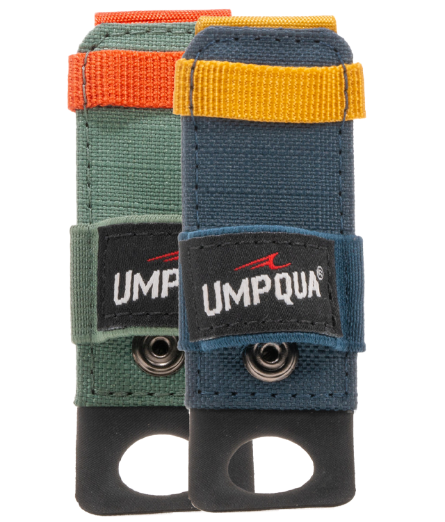 Both available colors of the Umpqua Northfork Gel Floatant Holder