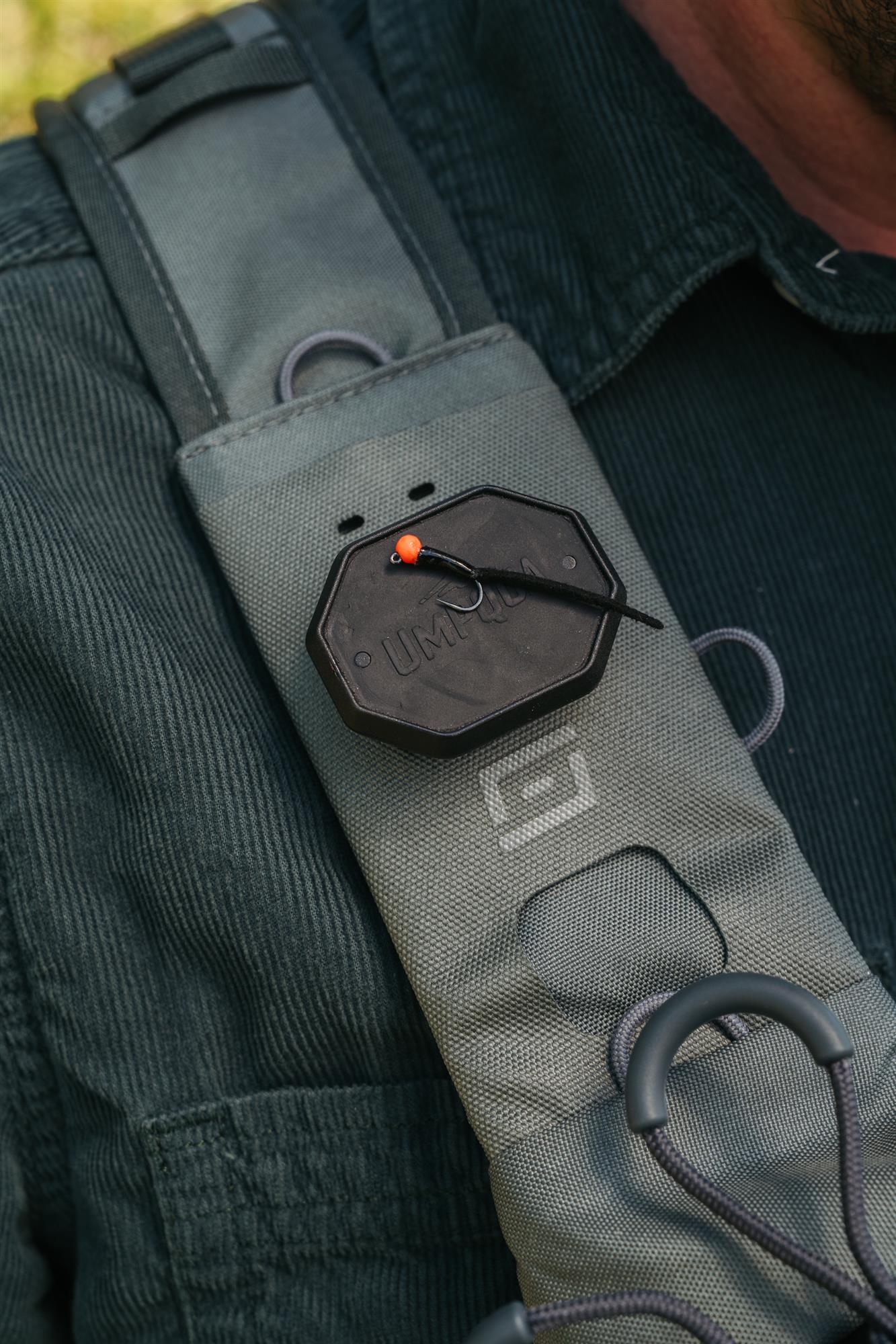 Magnetic fly fishing patch for quick fly changes on the water