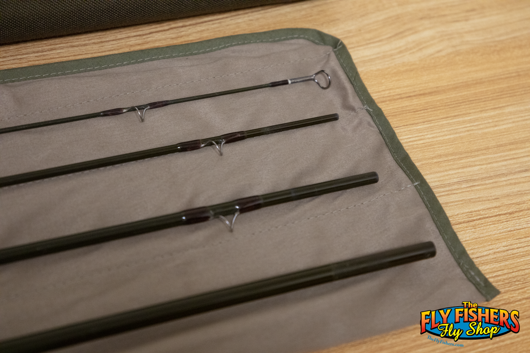Tips of sections on Used G.Loomis CrossCurrent GLX 9wt 9'0" 4 Piece Fly Rod