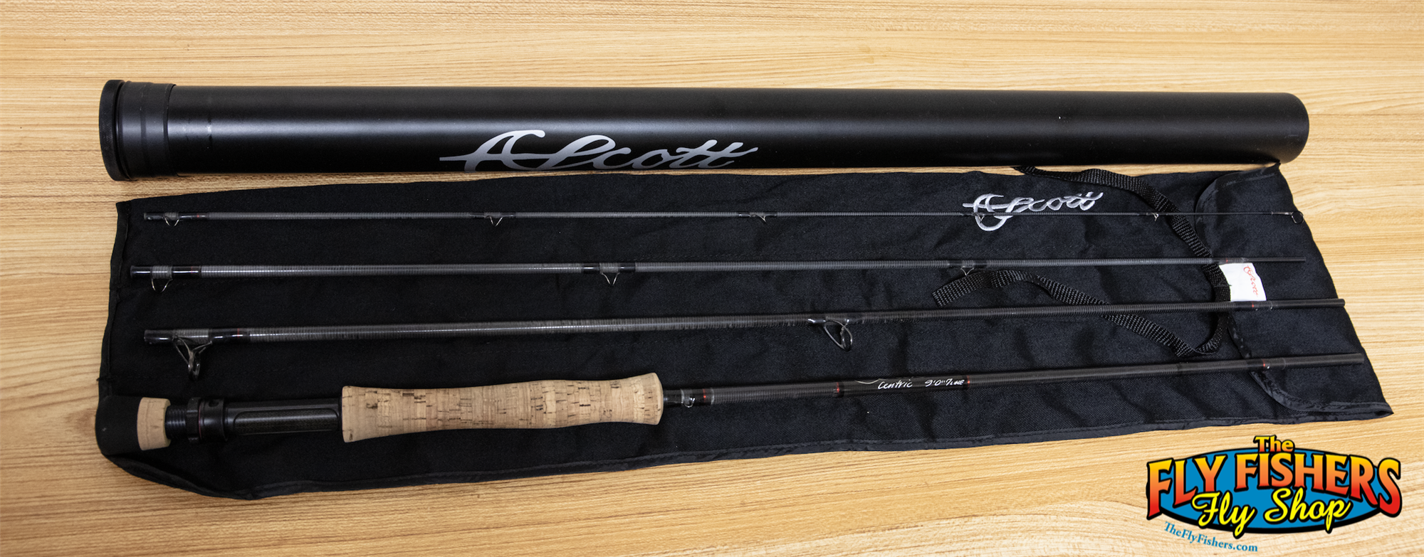 Full view of Used Scott Centric 907/4 7wt 9'0" 4 Piece Fly Rod with rod sock and tube