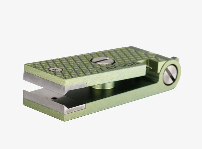 Yakoda Nippers Agave color