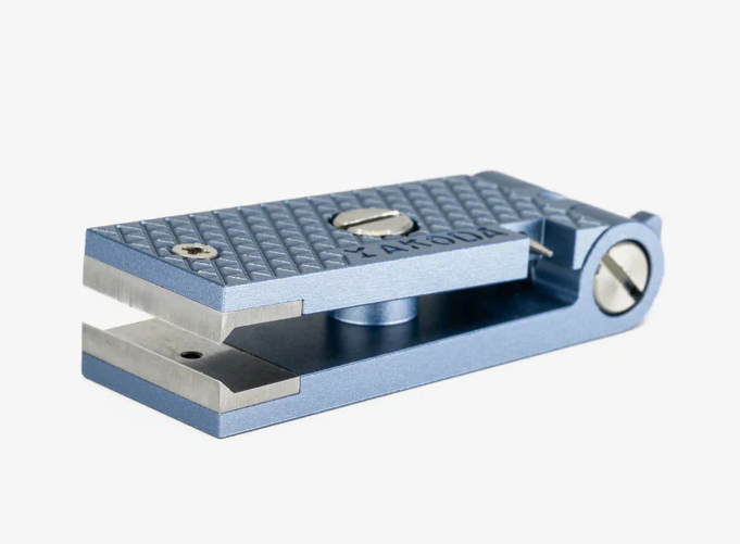 Yakoda Nippers Aqua color